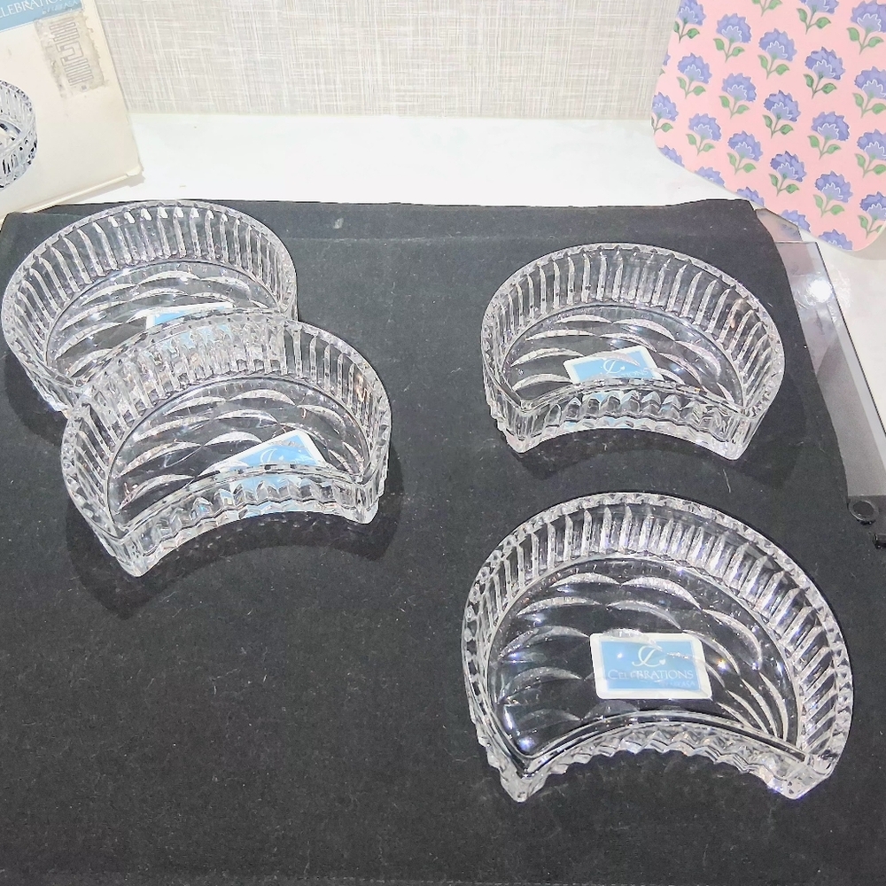 CELEBRATIONS MIKASA Set Of 4 Cresent Dishes Cresent Collection QQ411/408 CRYSTAL - Picture 10 of 16